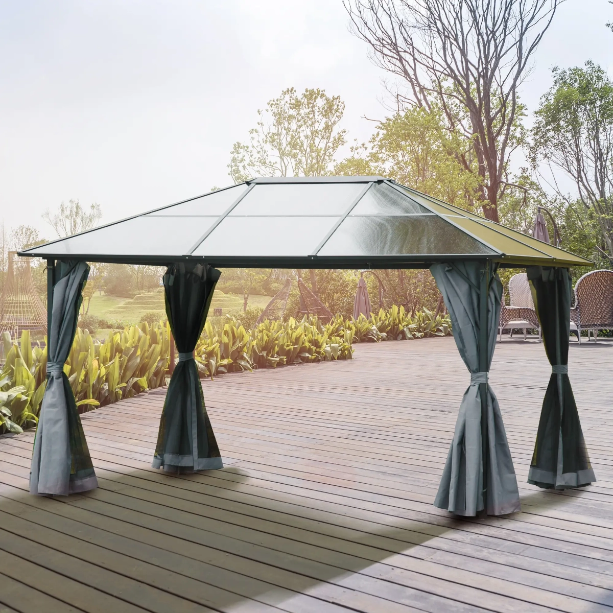 tonnelle Outsunny 3 x 4 m à toit polycarbonate