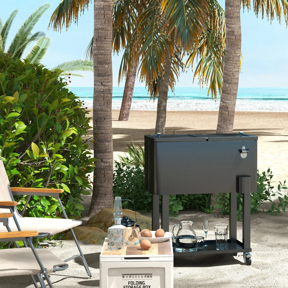 Glacière à roulettes noire dans un jardin luxuriant lors d'un repas familial en extérieur.