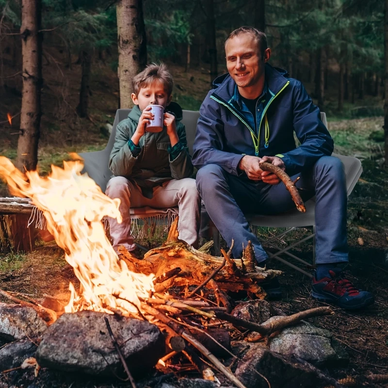 Siège de camping love-seat extra-large rembourré pour un farniente confortable en plein air.