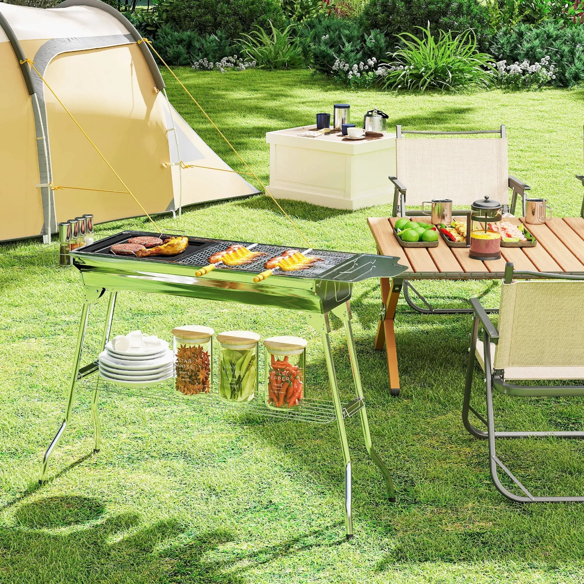 Barbecue portable durable en acier inoxydable conçu pour des performances durables en extérieur.